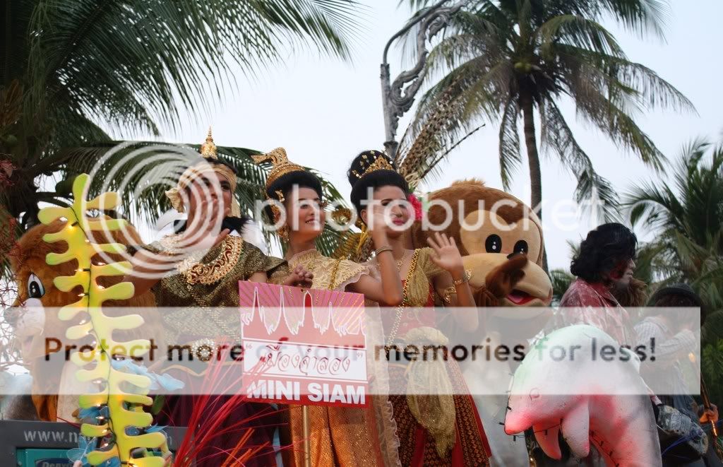 Жирный вторник в Паттайе или Central Festival Pattaya Beach
