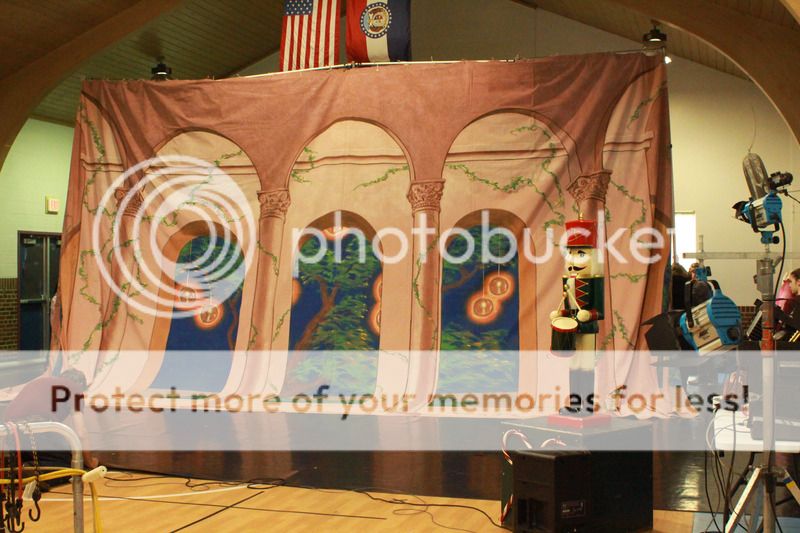 photo 2015 Nutcracker Tour 4.jpg