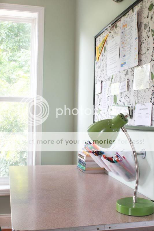 photo SchoolRoom1-1.jpg